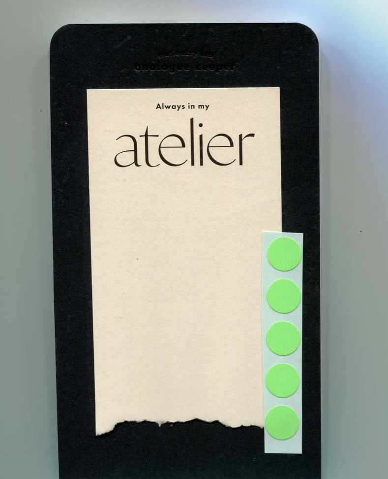 고수님, 이 영문 폰트 뭐예요?