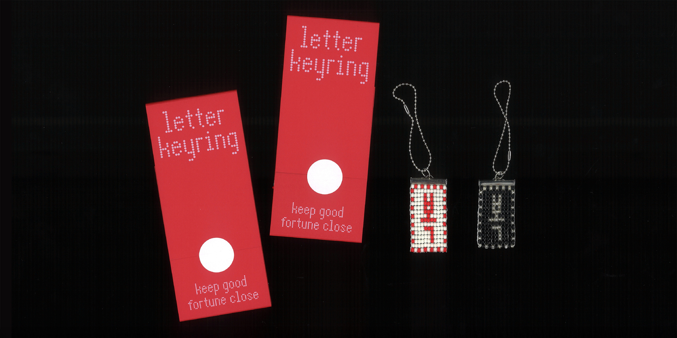 NU 유닛 font in use